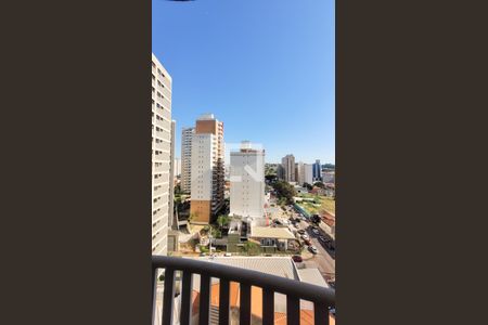 Varanda do Quarto 2 de apartamento para alugar com 4 quartos, 145m² em Vila Itapura, Campinas