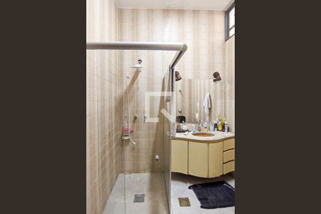 Banheiro 3 de casa à venda com 7 quartos, 500m² em São Lucas, Belo Horizonte