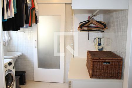 Área de Serviço de apartamento à venda com 3 quartos, 208m² em Santa Cecilia, São Paulo