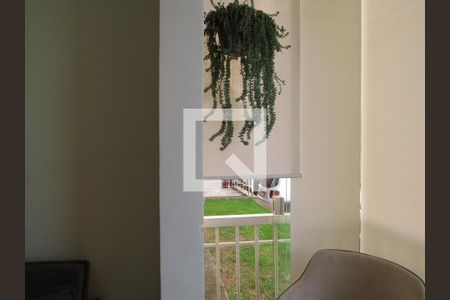 Sala de apartamento para alugar com 2 quartos, 48m² em Santa Maria, Osasco