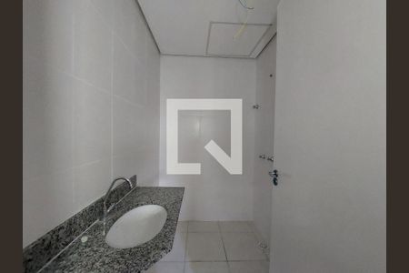 Banheiro de apartamento para alugar com 3 quartos, 67m² em Jurubatuba, São Paulo