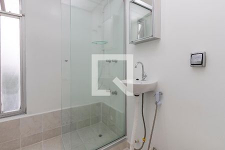 Banheiro de apartamento para alugar com 2 quartos, 76m² em Chácara Santo Antônio, São Paulo