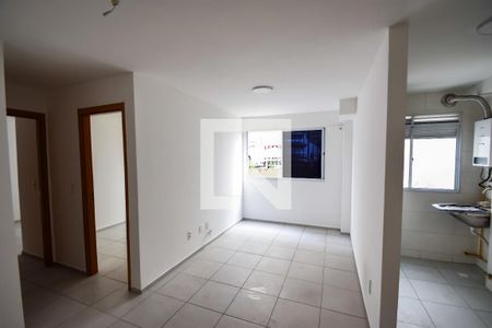 Sala de apartamento à venda com 2 quartos, 46m² em Encantado, Rio de Janeiro