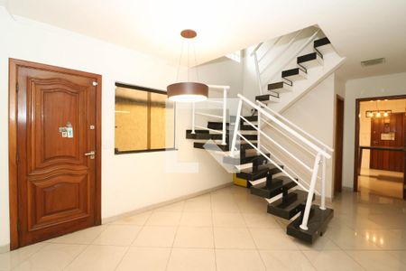 Sala de casa para alugar com 2 quartos, 180m² em Vila Ristori, Guarulhos