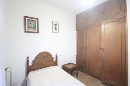 Suíte 1 de casa à venda com 4 quartos, 400m² em Jardim Marajoara, São Paulo