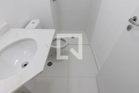 Banheiro de kitnet/studio à venda com 1 quarto, 27m² em República, São Paulo