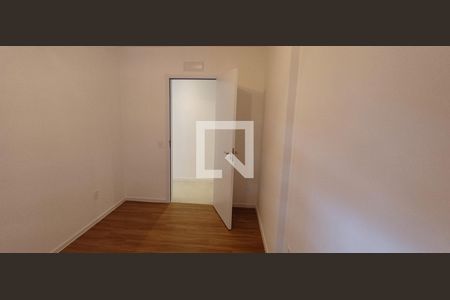 Quarto de apartamento para alugar com 2 quartos, 66m² em Areias, São José