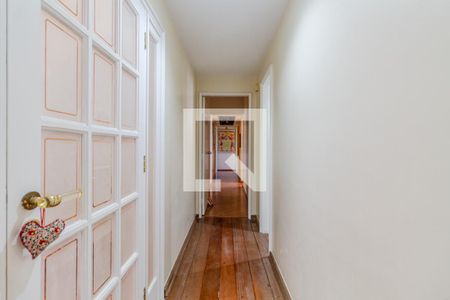 Corredor de apartamento à venda com 4 quartos, 226m² em Pinheiros, São Paulo