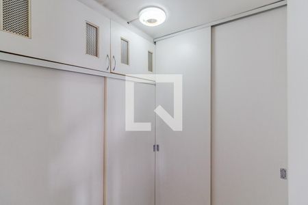 Quarto de Serviço de apartamento à venda com 4 quartos, 226m² em Pinheiros, São Paulo