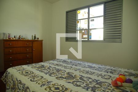 Quarto 2 de casa à venda com 3 quartos, 150m² em Vila Village, São Bernardo do Campo