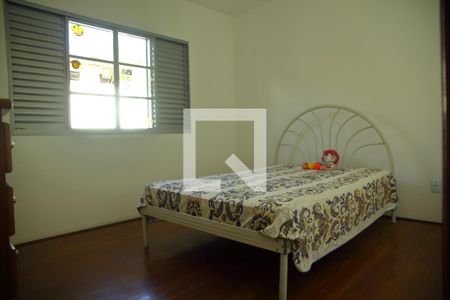 Quarto 2 de casa à venda com 3 quartos, 150m² em Vila Village, São Bernardo do Campo