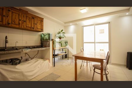 Sala/Cozinha de apartamento para alugar com 1 quarto, 38m² em Vila Ema, São Paulo