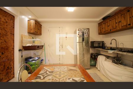 Sala/Cozinha de apartamento para alugar com 1 quarto, 38m² em Vila Ema, São Paulo