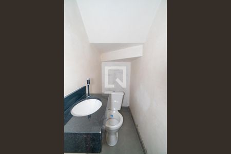 Lavabo de casa à venda com 3 quartos, 98m² em Vila Babilonia, São Paulo