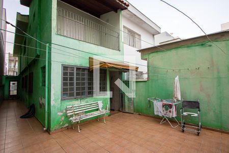 Quintal de casa à venda com 3 quartos, 175m² em Parque Industriario, Santo André