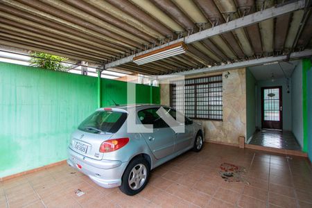Garagem de casa à venda com 3 quartos, 175m² em Parque Industriario, Santo André