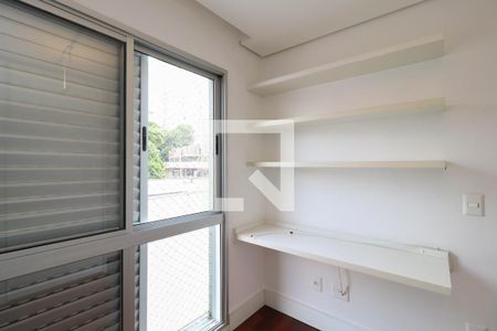 Quarto de apartamento à venda com 2 quartos, 115m² em Vila Madalena, São Paulo