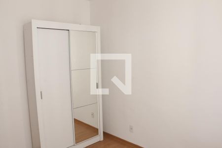 Quarto 1  de apartamento para alugar com 2 quartos, 42m² em Jardim Alvorada, Nova Iguaçu