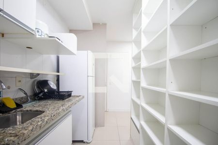 Cozinha de apartamento à venda com 1 quarto, 38m² em Santo Amaro, São Paulo