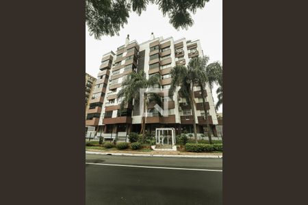 Fachada de apartamento à venda com 3 quartos, 108m² em Petrópolis, Porto Alegre