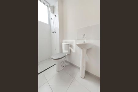 Banheiro de apartamento à venda com 2 quartos, 58m² em Santo Andre, São Leopoldo