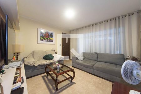 Sala de casa à venda com 6 quartos, 280m² em Jardim Oriental, São Paulo