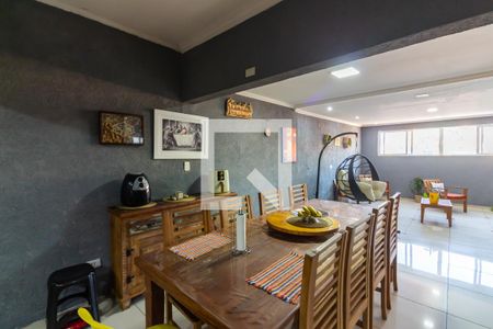 Sala de Jantar de casa à venda com 4 quartos, 220m² em Veloso, Osasco