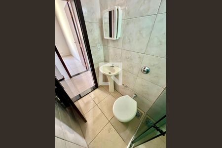 Banheiro de casa para alugar com 2 quartos, 70m² em Mantiqueira, Belo Horizonte