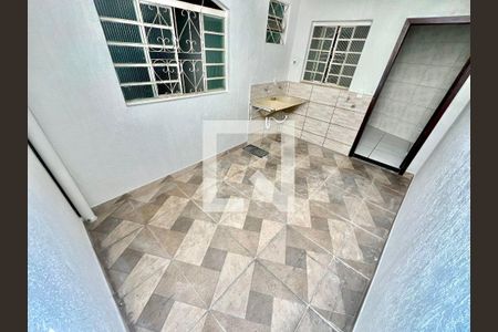 Área de Serviço de casa para alugar com 2 quartos, 70m² em Mantiqueira, Belo Horizonte