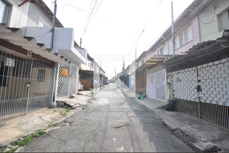 Vista da Rua de casa à venda com 3 quartos, 74m² em Vila Constança, São Paulo