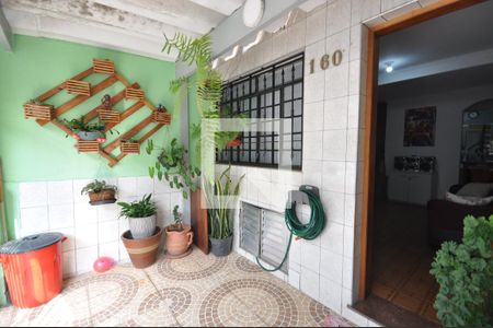 Quintal de casa à venda com 3 quartos, 74m² em Vila Constança, São Paulo