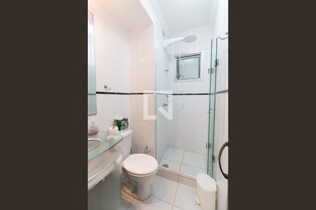 Banheiro de apartamento à venda com 3 quartos, 62m² em Vila Lageado, São Paulo