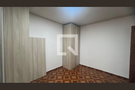 Quarto de casa para alugar com 2 quartos, 70m² em Alto de Pinheiros, São Paulo
