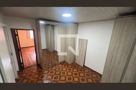 Quarto de casa para alugar com 2 quartos, 70m² em Alto de Pinheiros, São Paulo