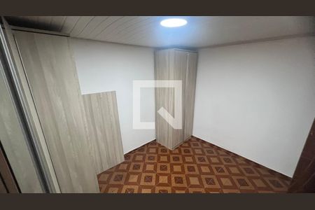 Quarto de casa para alugar com 2 quartos, 70m² em Alto de Pinheiros, São Paulo