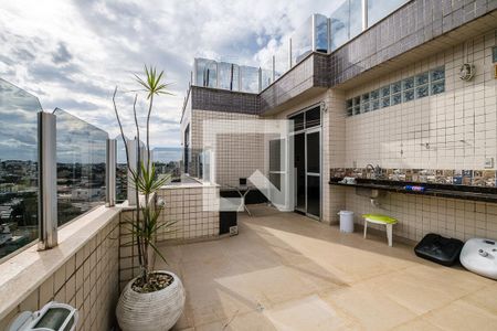 Área privativa de apartamento à venda com 5 quartos, 200m² em Cidade Nova, Belo Horizonte
