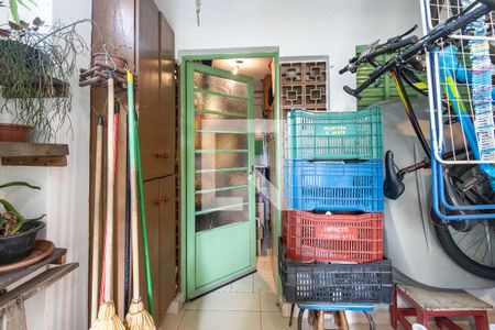 Corredor de casa à venda com 3 quartos, 114m² em Lapa de Baixo, São Paulo