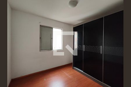 Quarto 2 de apartamento à venda com 2 quartos, 56m² em Jardim Itapemirim, São Paulo