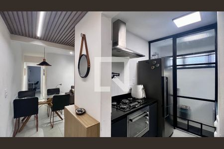 Entrada de apartamento à venda com 2 quartos, 58m² em Pinheiros, São Paulo