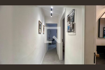 Corredor de apartamento à venda com 2 quartos, 58m² em Pinheiros, São Paulo