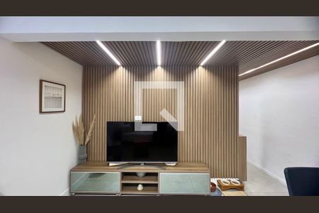 Sala de apartamento à venda com 2 quartos, 58m² em Pinheiros, São Paulo