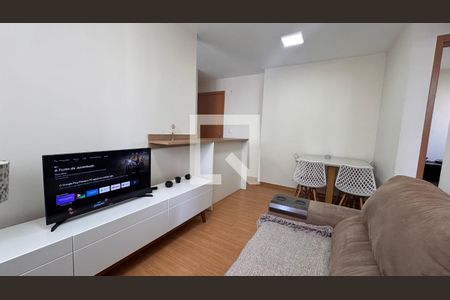 Sala de apartamento à venda com 2 quartos, 43m² em Fundacao da Casa Popular, Campinas