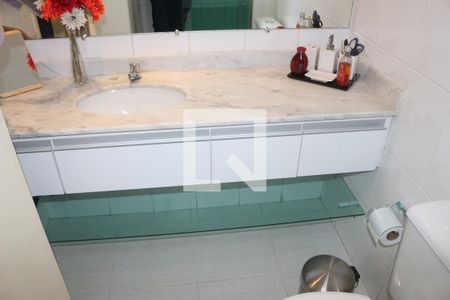 Banheiro  de apartamento à venda com 3 quartos, 85m² em Barcelona, São Caetano do Sul
