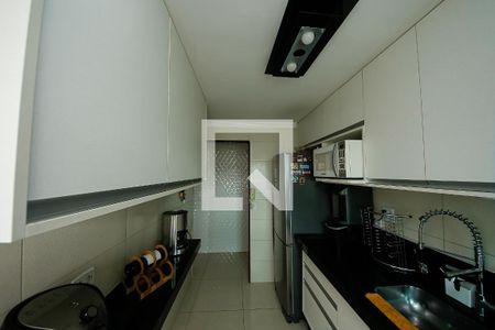 Cozinha de apartamento à venda com 2 quartos, 66m² em Conjunto Residencial Sitio Oratorio, São Paulo