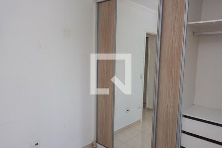 Quarto 1 de apartamento para alugar com 2 quartos, 55m² em Vila da Paz, São Paulo