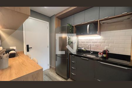 Cozinha de kitnet/studio à venda com 1 quarto, 27m² em Pinheiros, São Paulo