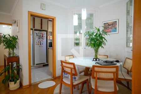 Sala de apartamento à venda com 3 quartos, 103m² em Aclimação, São Paulo