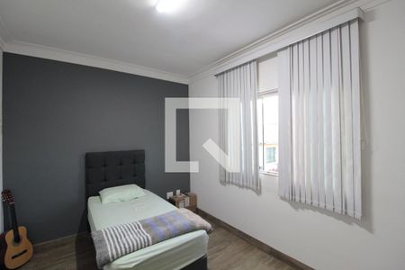 Quarto 2 de casa à venda com 3 quartos, 450m² em Céu Azul, Belo Horizonte