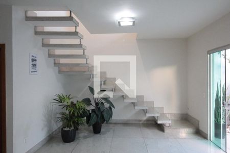 Sala de Estar de casa à venda com 3 quartos, 450m² em Céu Azul, Belo Horizonte