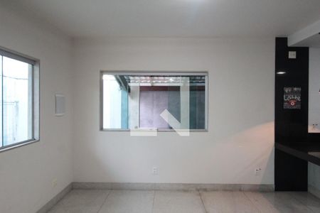 Sala de Estar de casa à venda com 3 quartos, 450m² em Céu Azul, Belo Horizonte